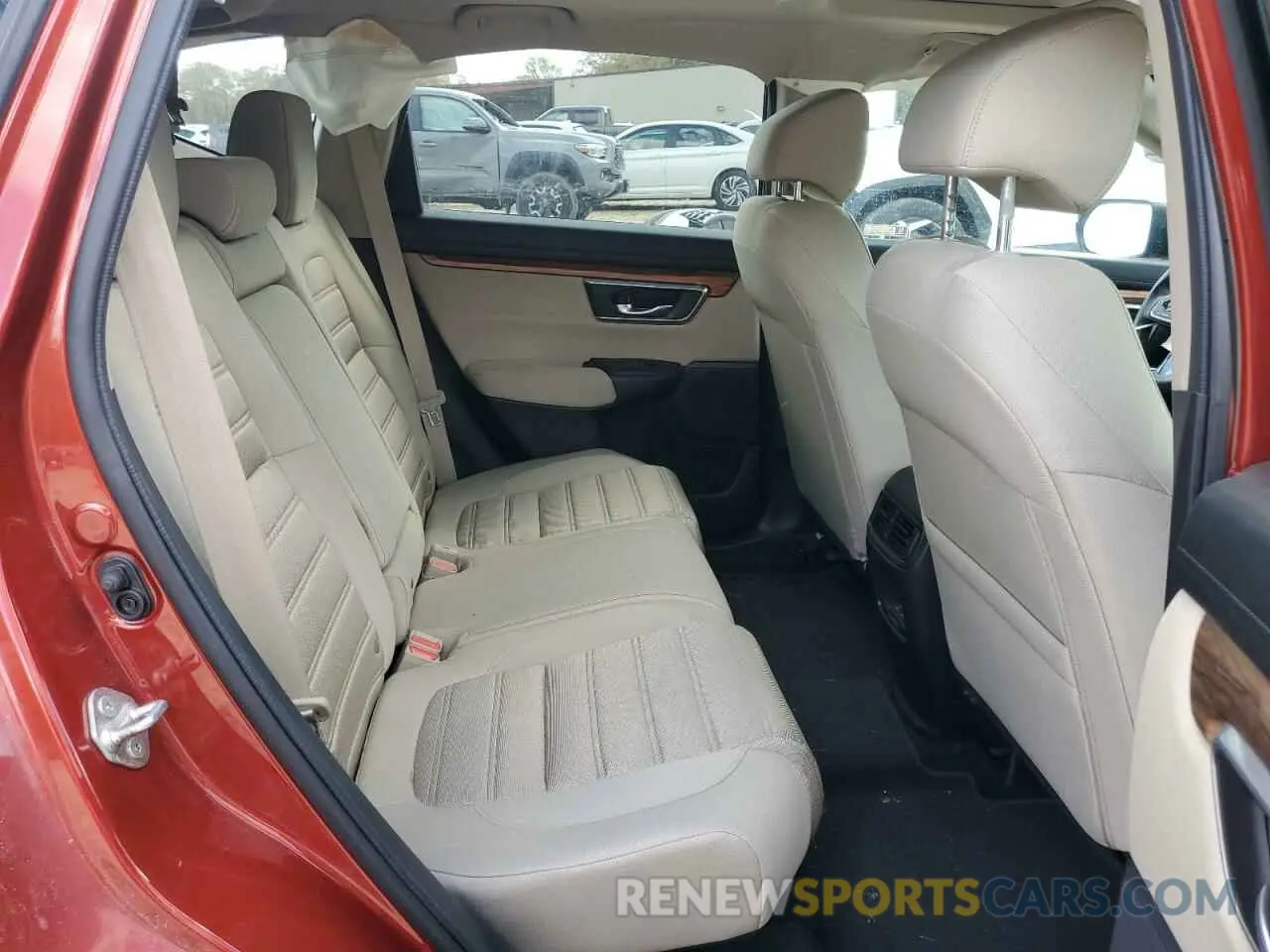 11 Photograph of a damaged car 5J6RW2H54KL017199 HONDA CRV 2019