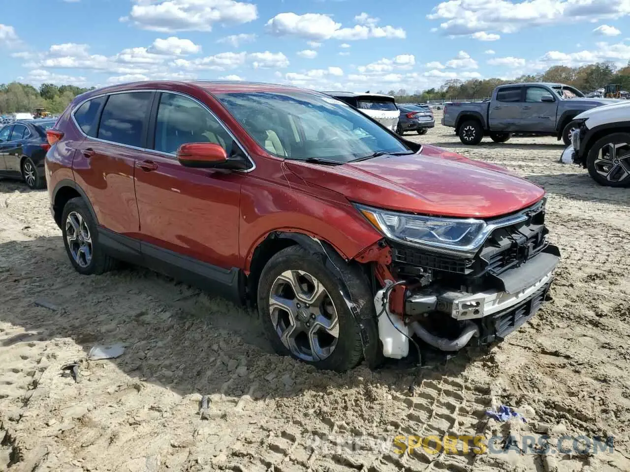 4 Photograph of a damaged car 5J6RW2H54KL017199 HONDA CRV 2019