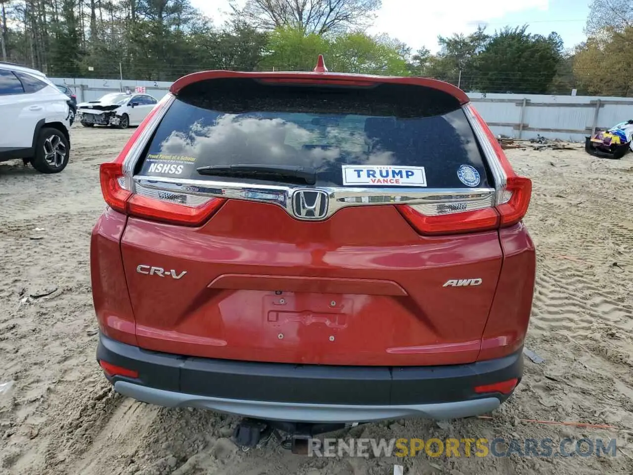 6 Photograph of a damaged car 5J6RW2H54KL017199 HONDA CRV 2019