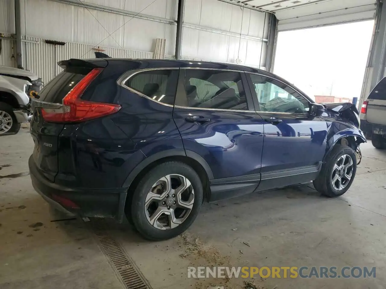 3 Photograph of a damaged car 5J6RW2H55KA001752 HONDA CRV 2019