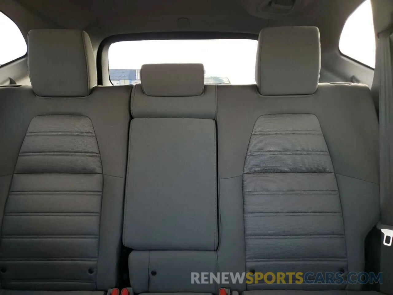 10 Photograph of a damaged car 5J6RW2H55KL013209 HONDA CRV 2019