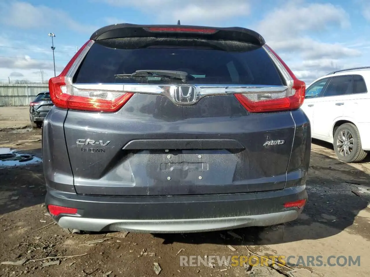 6 Photograph of a damaged car 5J6RW2H55KL013209 HONDA CRV 2019
