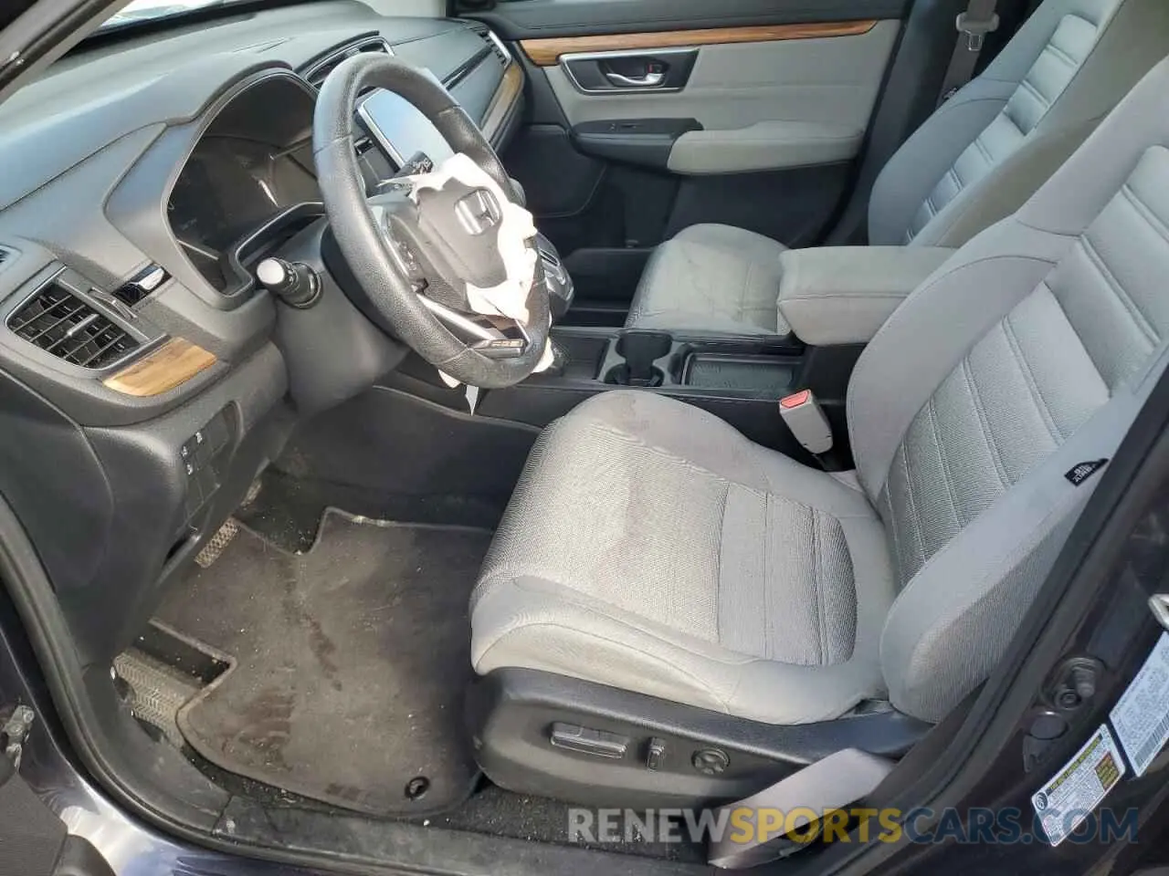 7 Photograph of a damaged car 5J6RW2H55KL013209 HONDA CRV 2019