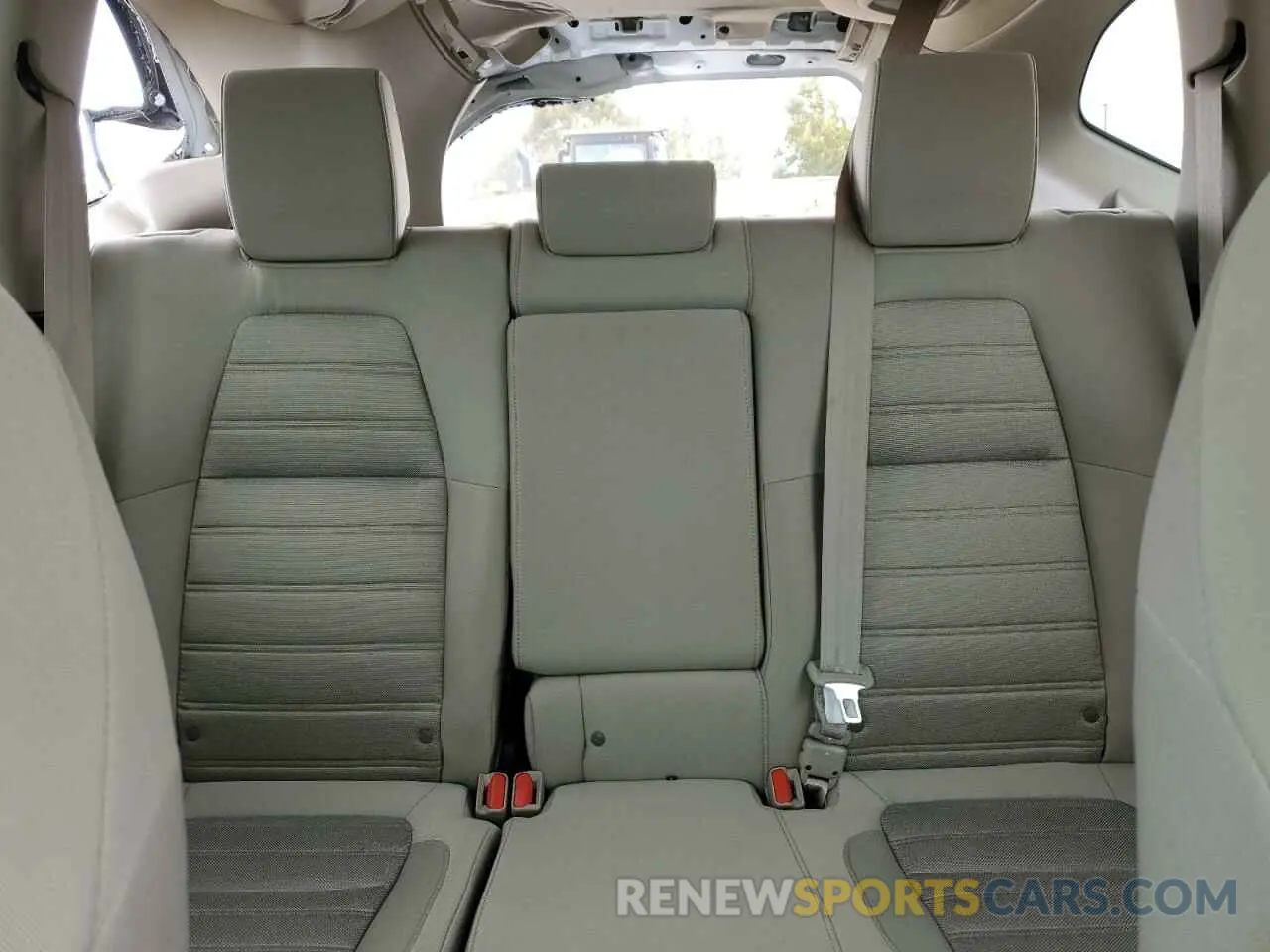 10 Photograph of a damaged car 5J6RW2H56KA020374 HONDA CRV 2019
