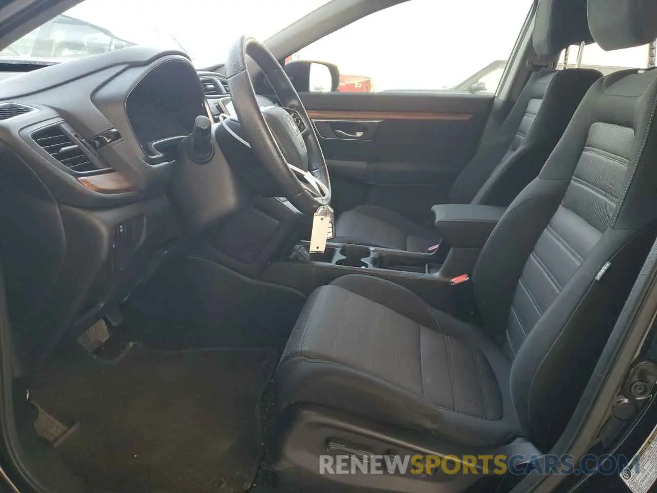 7 Photograph of a damaged car 5J6RW2H56KL035770 HONDA CRV 2019