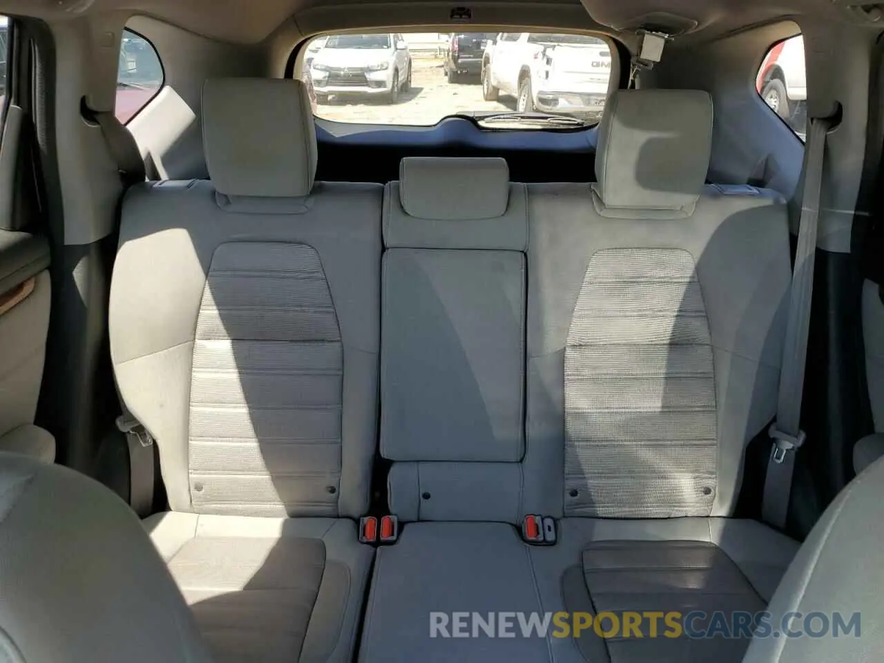 10 Photograph of a damaged car 5J6RW2H57KL025023 HONDA CRV 2019
