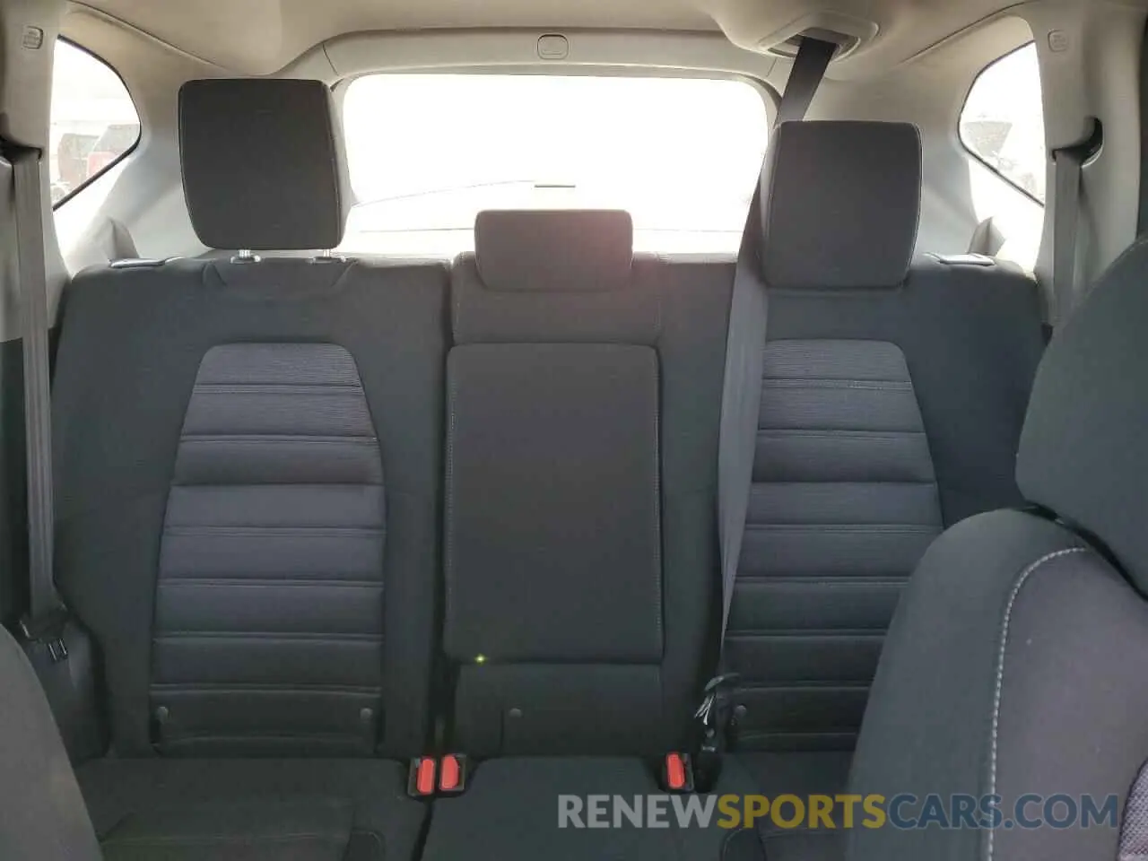 10 Photograph of a damaged car 5J6RW2H57KL035955 HONDA CRV 2019