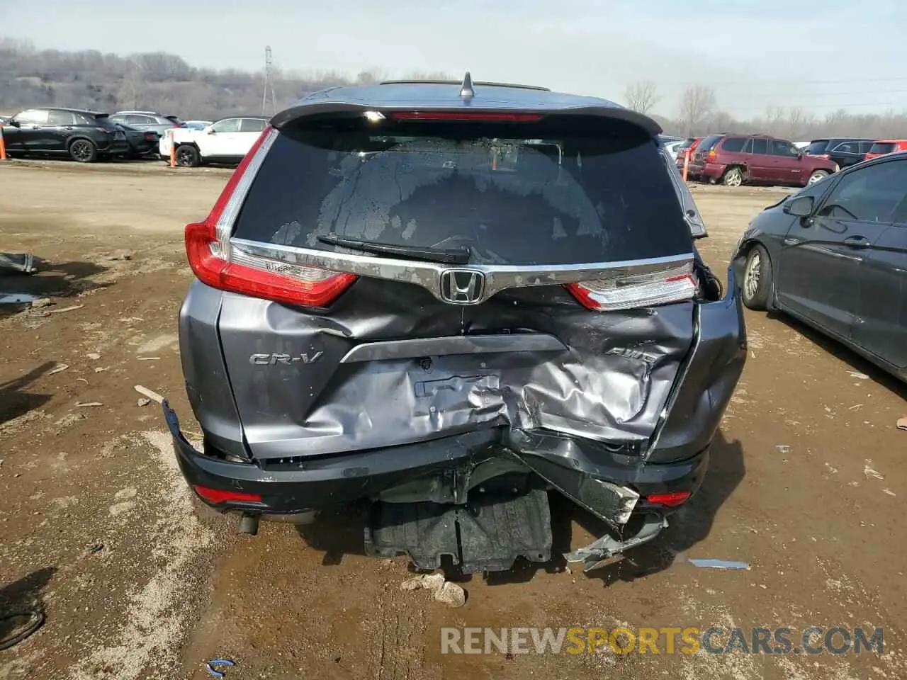 6 Photograph of a damaged car 5J6RW2H57KL035955 HONDA CRV 2019