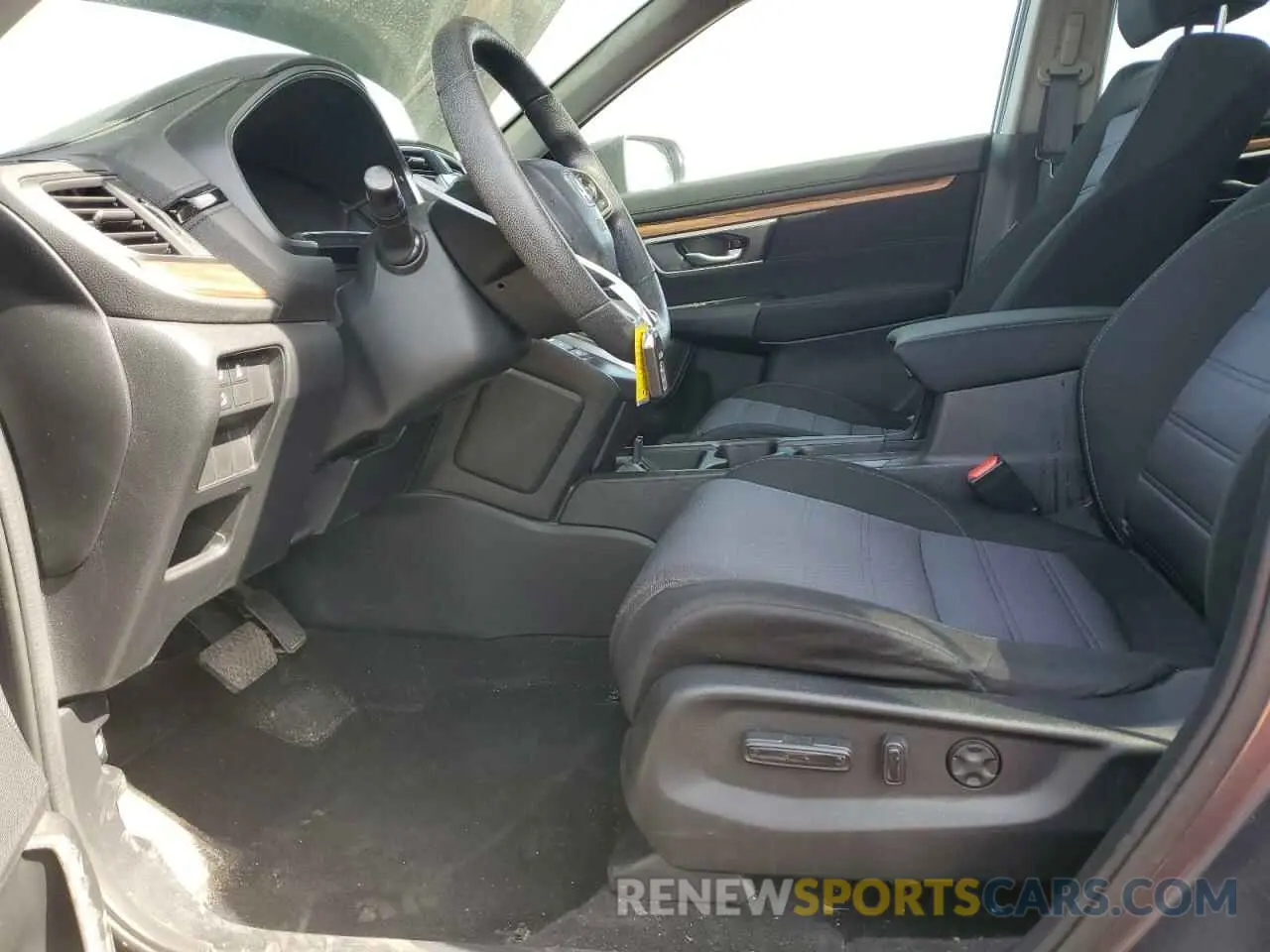 7 Photograph of a damaged car 5J6RW2H57KL035955 HONDA CRV 2019