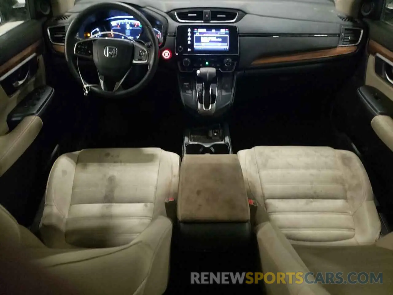 8 Photograph of a damaged car 5J6RW2H58KL015780 HONDA CRV 2019