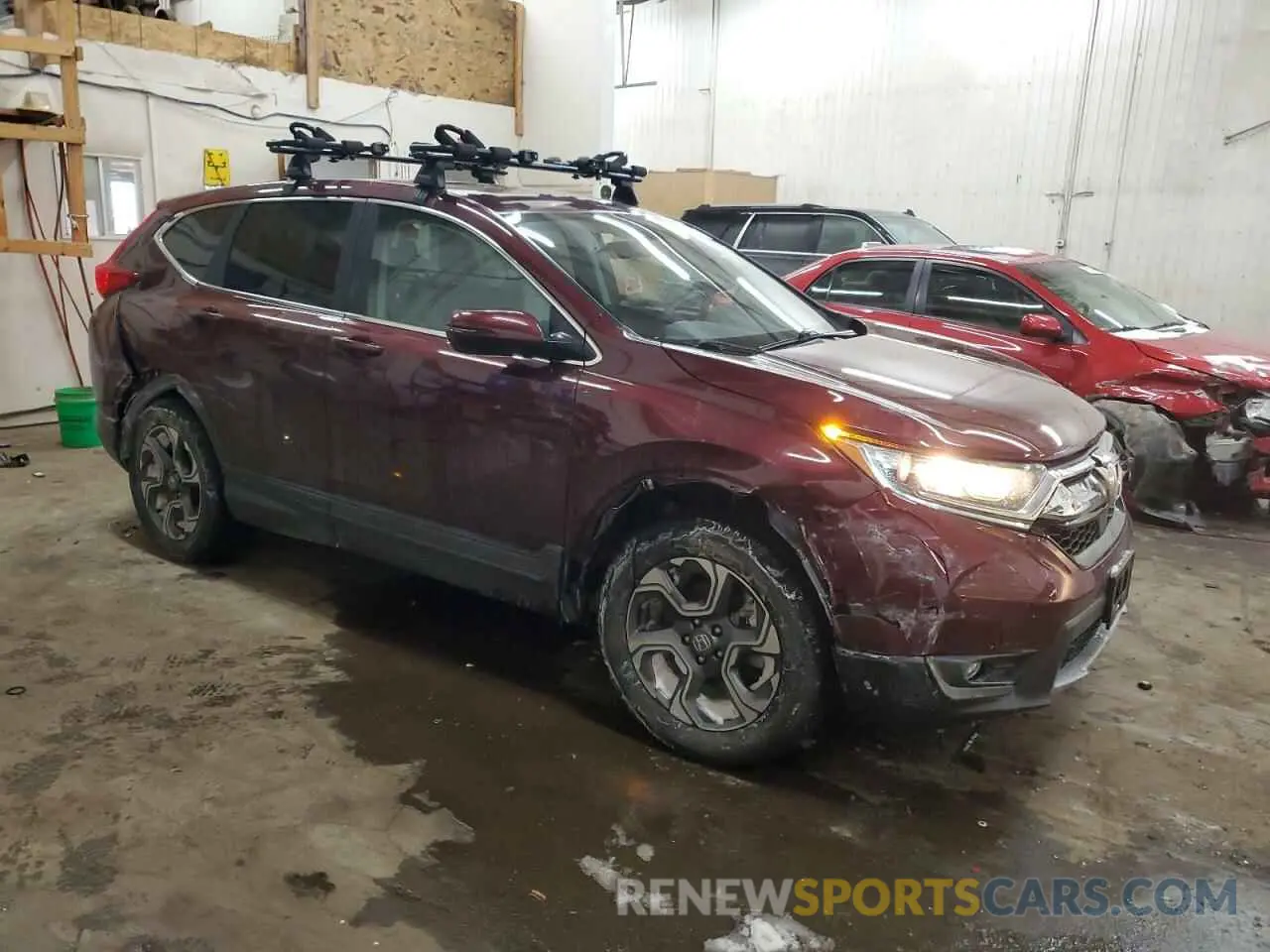 4 Photograph of a damaged car 5J6RW2H58KL017917 HONDA CRV 2019
