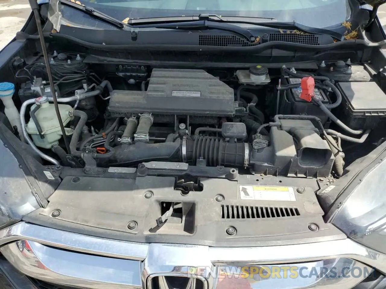 11 Photograph of a damaged car 5J6RW2H80KA001099 HONDA CRV 2019