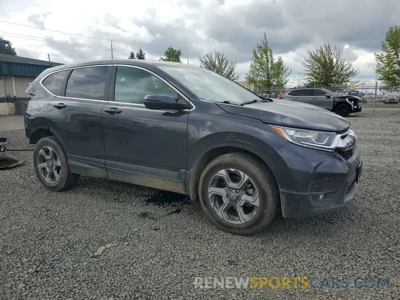 4 Photograph of a damaged car 5J6RW2H80KA010837 HONDA CRV 2019