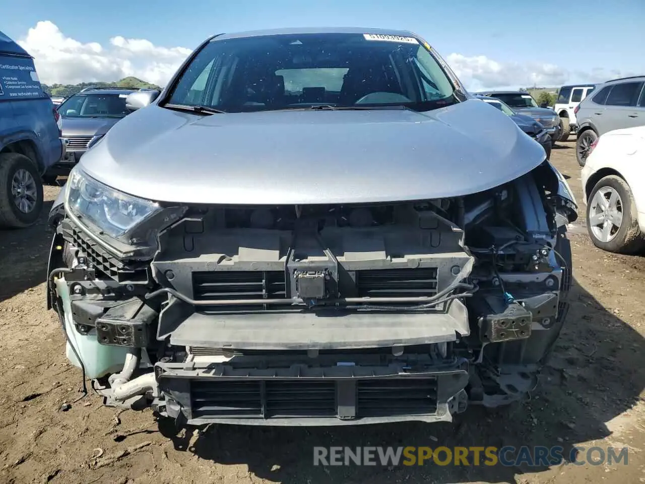 5 Photograph of a damaged car 5J6RW2H81KA009499 HONDA CRV 2019