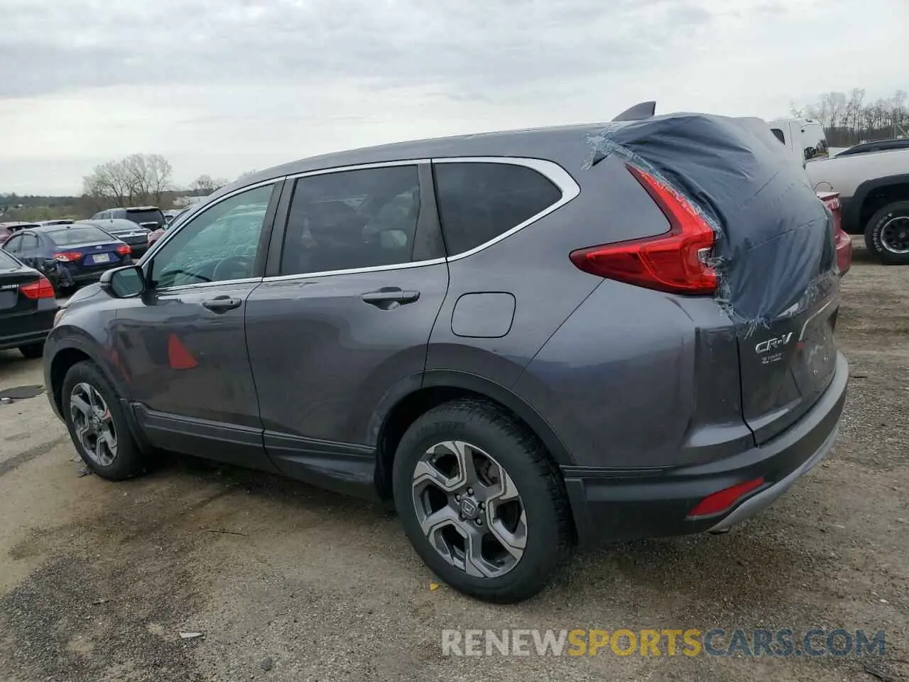 2 Photograph of a damaged car 5J6RW2H82KA001637 HONDA CRV 2019