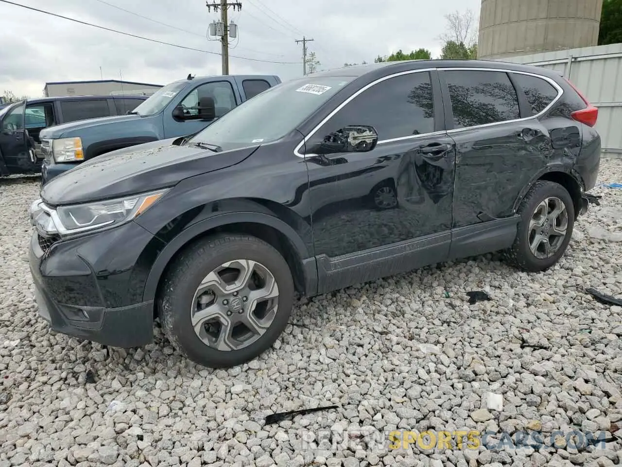 1 Photograph of a damaged car 5J6RW2H82KA021631 HONDA CRV 2019