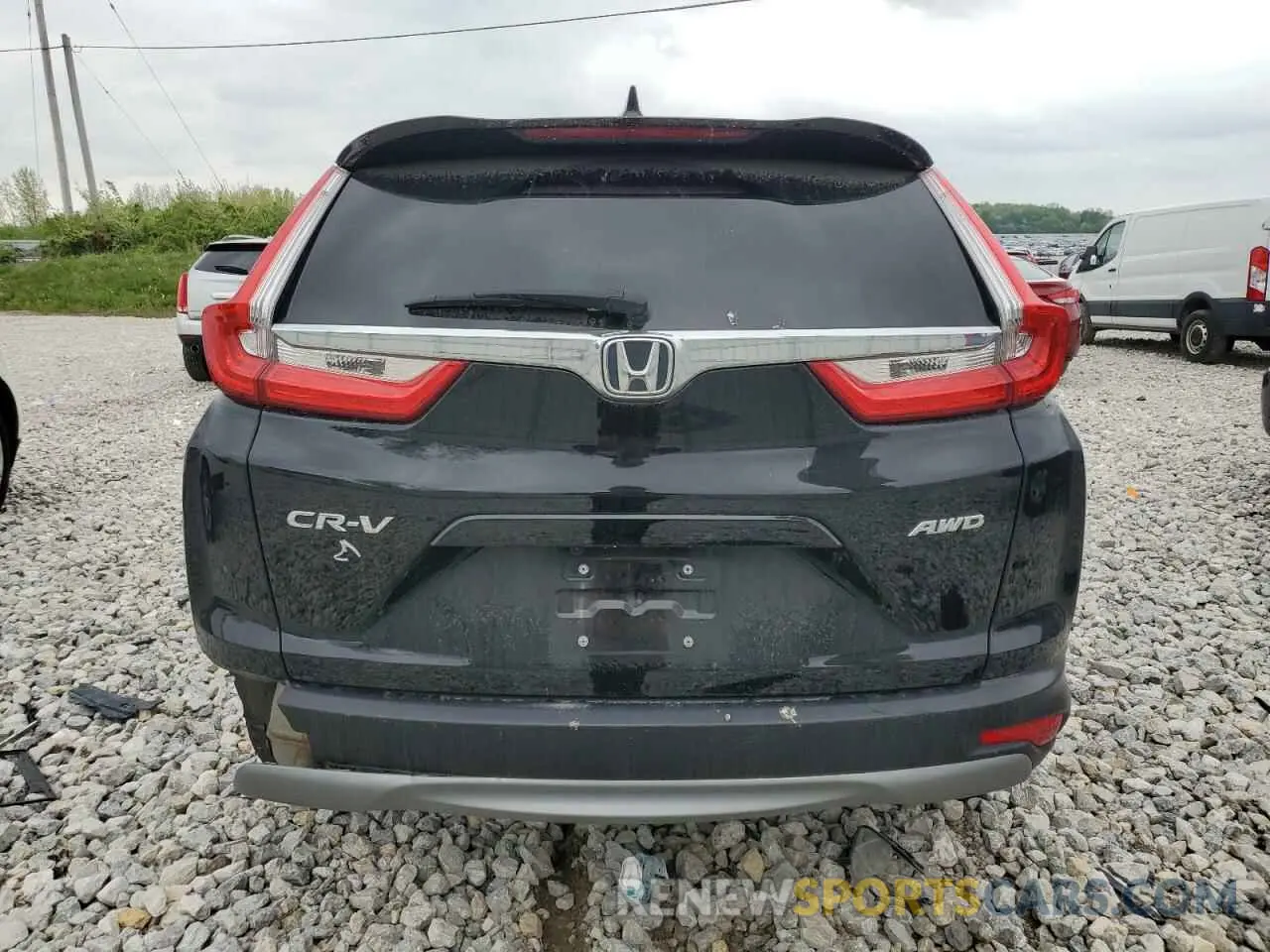 6 Photograph of a damaged car 5J6RW2H82KA021631 HONDA CRV 2019