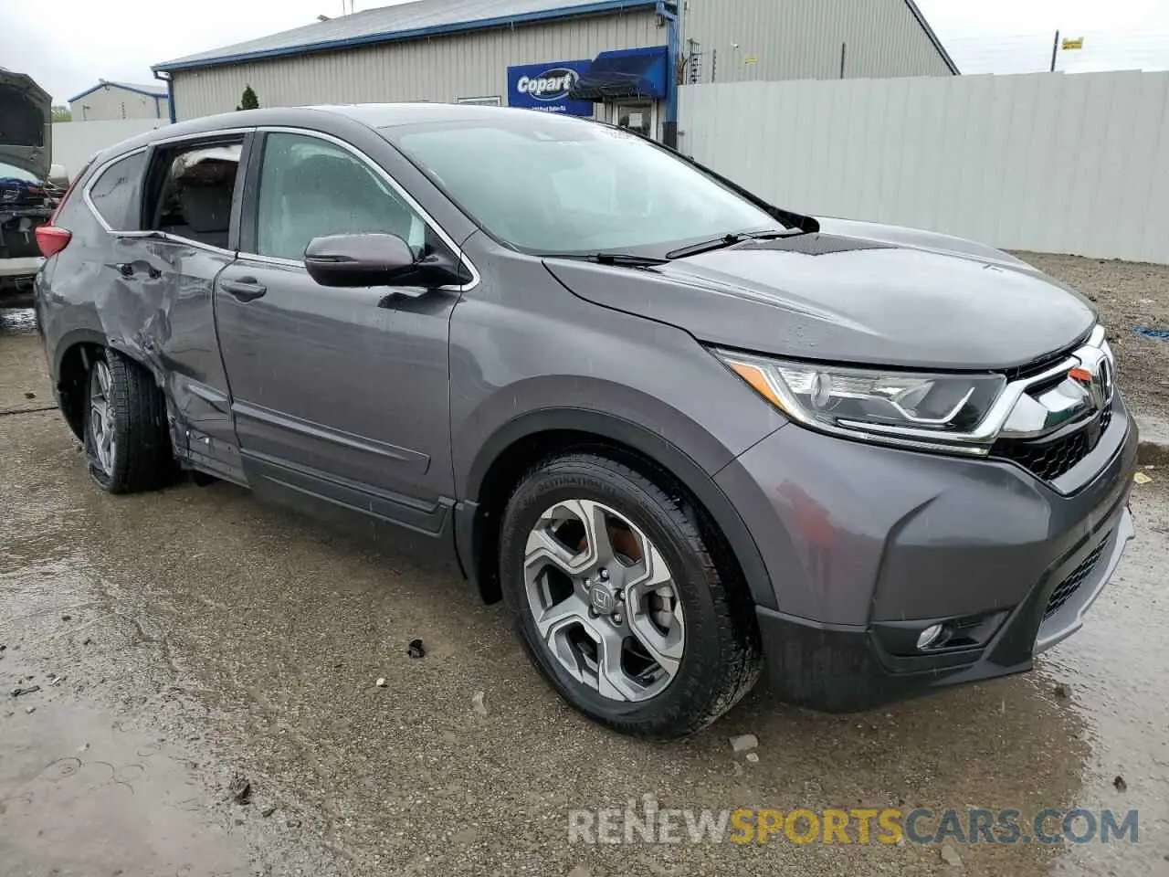 4 Photograph of a damaged car 5J6RW2H83KA016986 HONDA CRV 2019