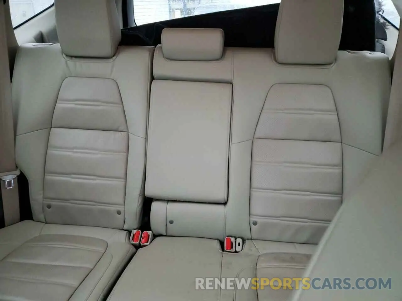 10 Photograph of a damaged car 5J6RW2H83KL016863 HONDA CRV 2019