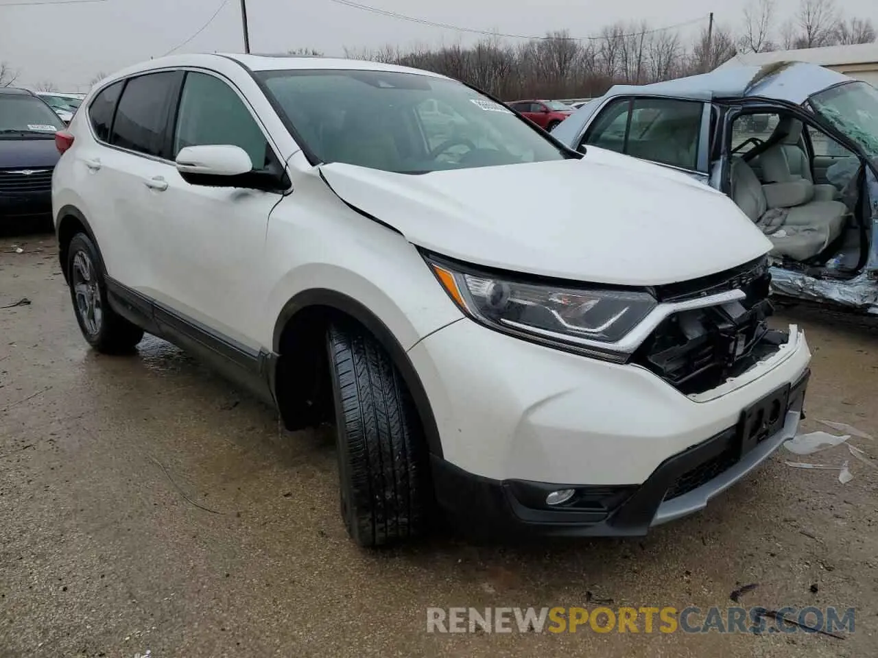 4 Photograph of a damaged car 5J6RW2H83KL016863 HONDA CRV 2019