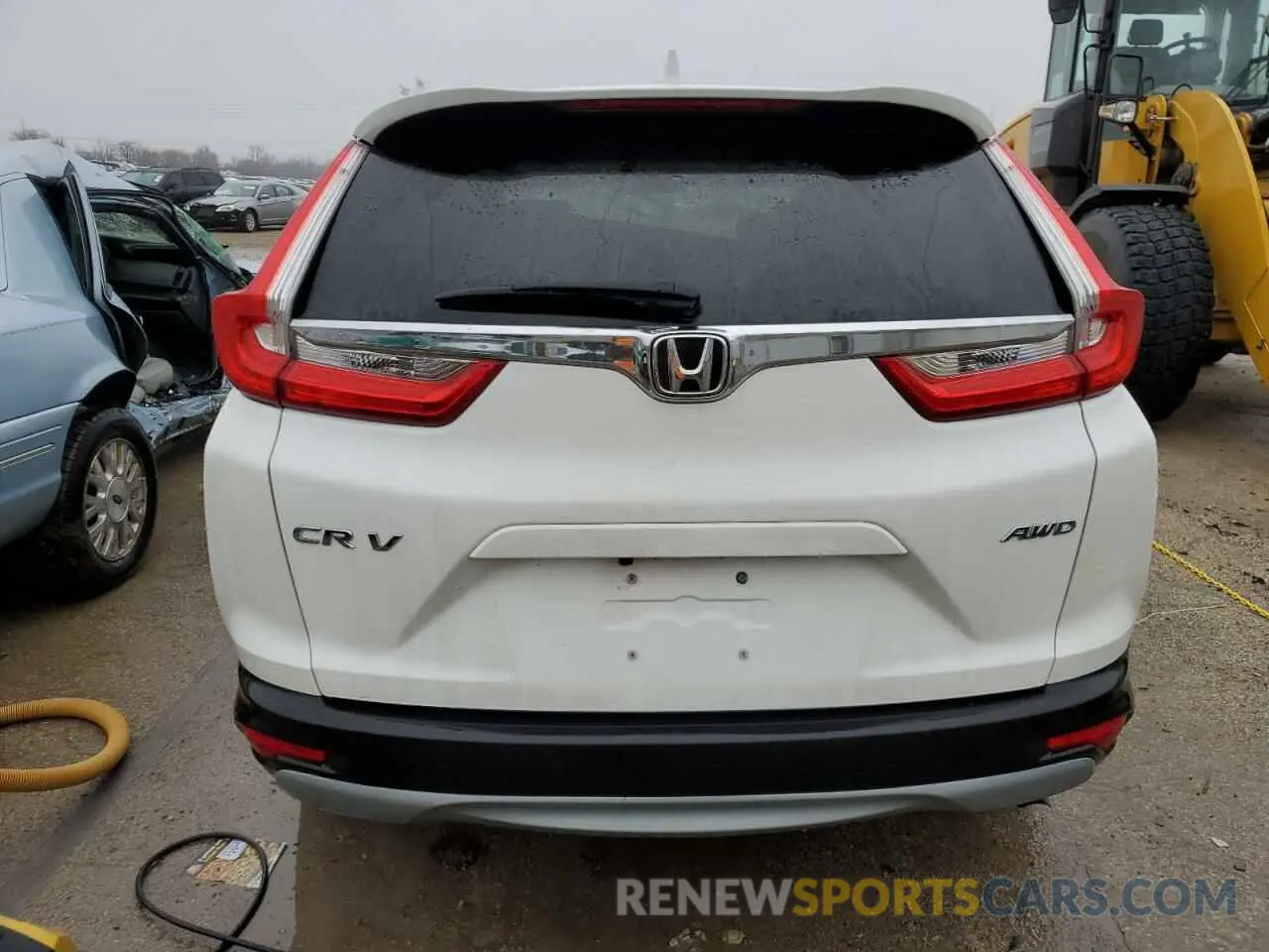 6 Photograph of a damaged car 5J6RW2H83KL016863 HONDA CRV 2019