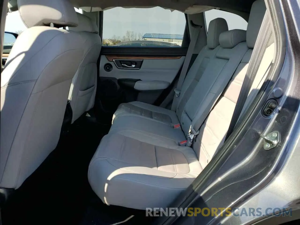 11 Photograph of a damaged car 5J6RW2H83KL036529 HONDA CRV 2019