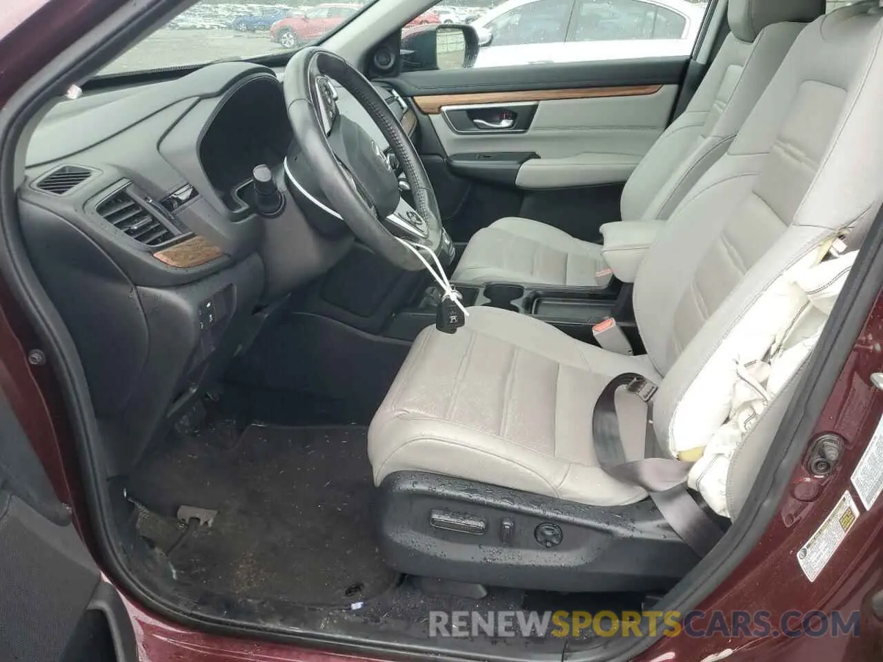 7 Photograph of a damaged car 5J6RW2H85KL011700 HONDA CRV 2019