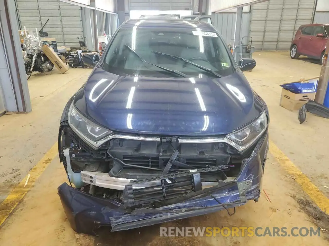 5 Photograph of a damaged car 5J6RW2H87KA007188 HONDA CRV 2019