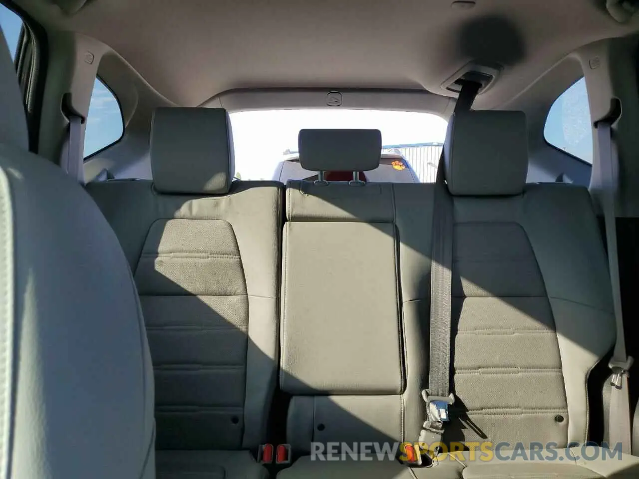 10 Photograph of a damaged car 5J6RW2H87KA007952 HONDA CRV 2019