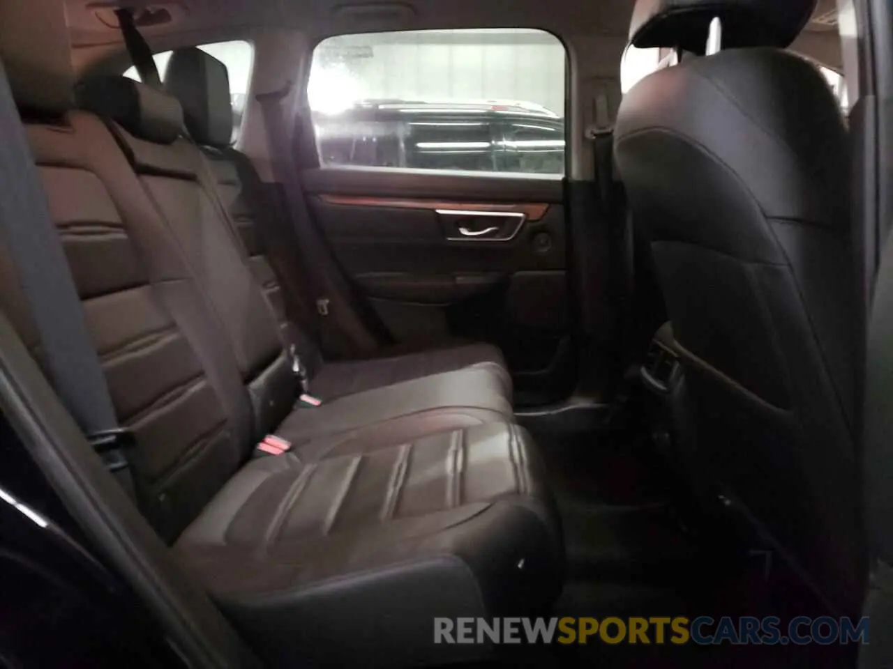 11 Photograph of a damaged car 5J6RW2H87KL014422 HONDA CRV 2019