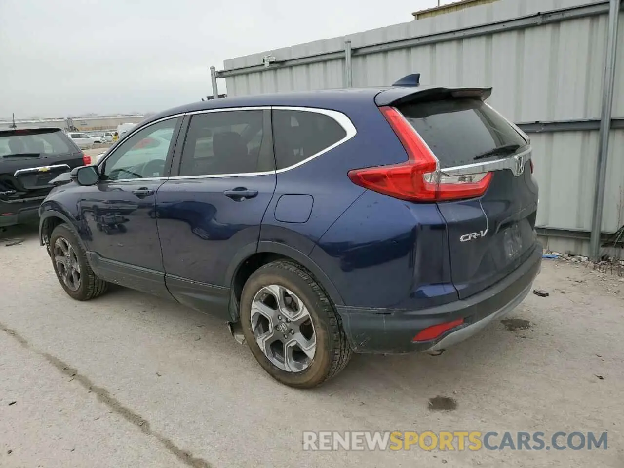 2 Photograph of a damaged car 5J6RW2H89KL000599 HONDA CRV 2019