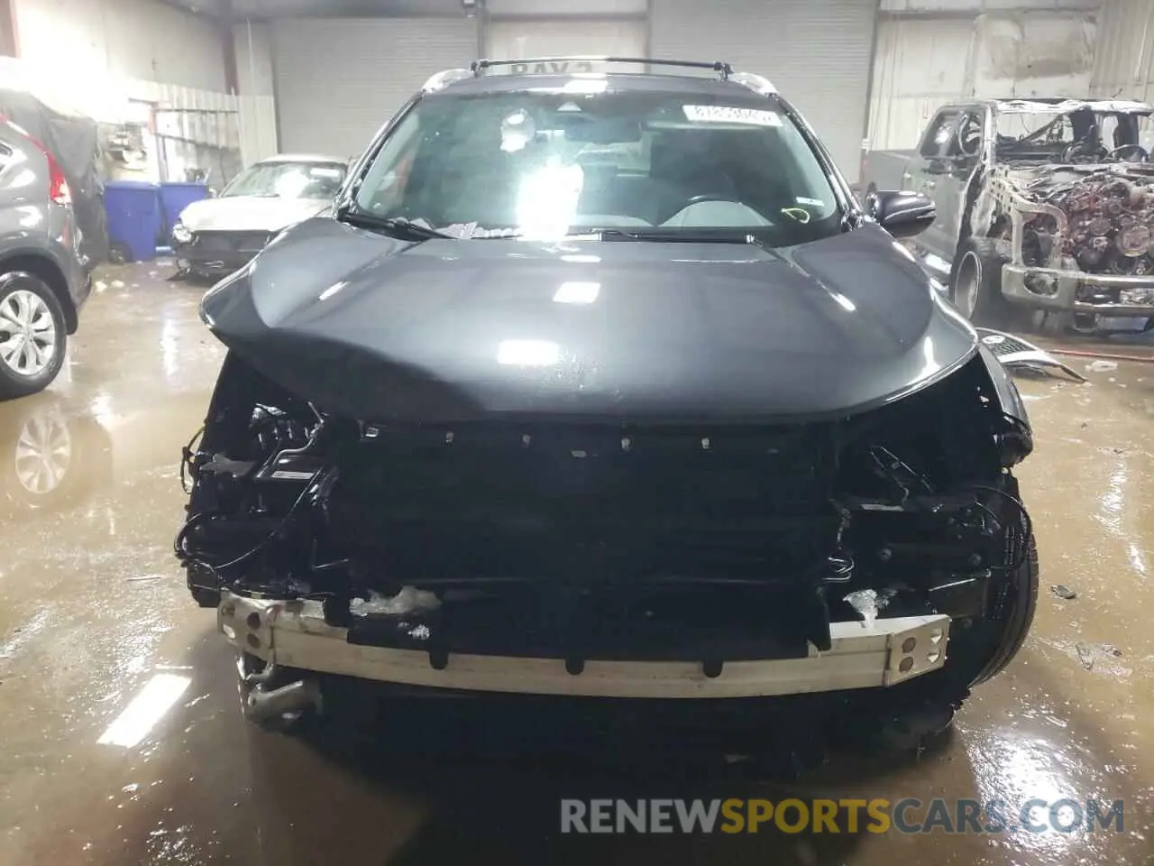 5 Photograph of a damaged car 5J6RW2H89KL003910 HONDA CRV 2019