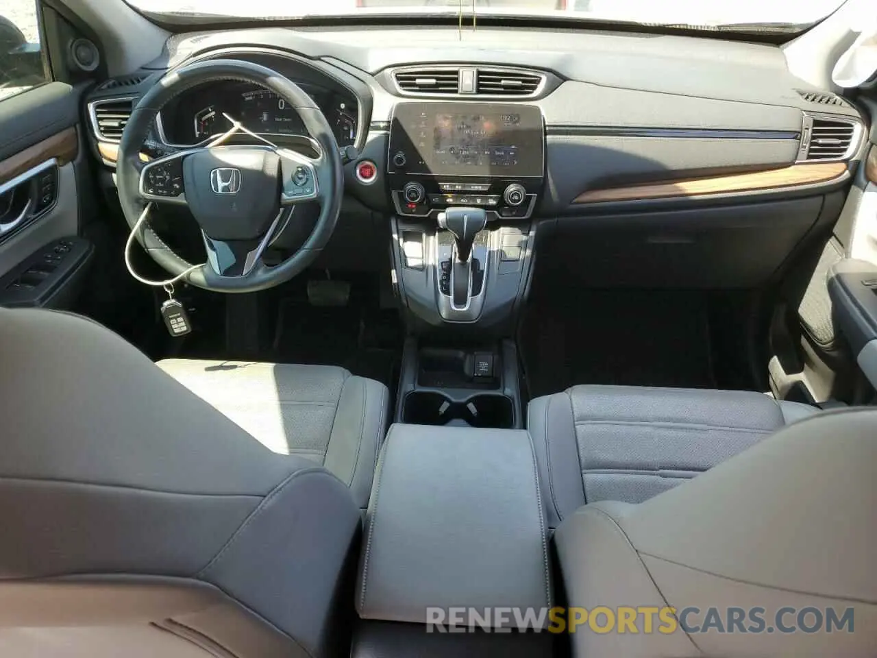 8 Photograph of a damaged car 5J6RW2H8XKA002891 HONDA CRV 2019