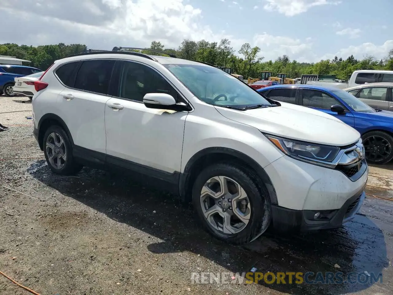 4 Photograph of a damaged car 5J6RW2H8XKA006293 HONDA CRV 2019