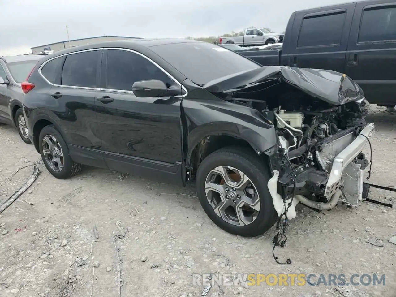 4 Photograph of a damaged car 5J6RW2H8XKL016469 HONDA CRV 2019