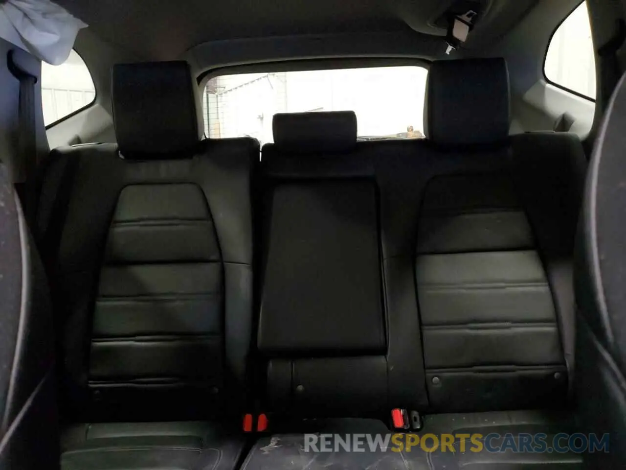 10 Photograph of a damaged car 5J6RW2H8XKL028394 HONDA CRV 2019