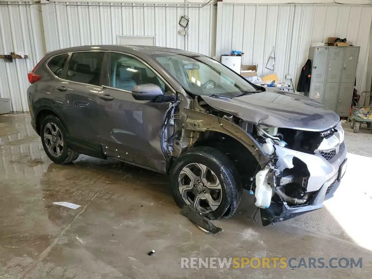 4 Photograph of a damaged car 5J6RW2H8XKL028394 HONDA CRV 2019