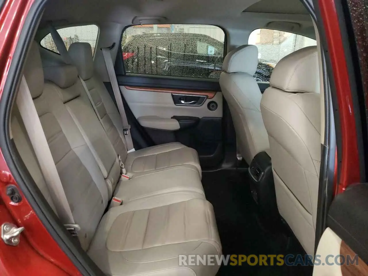 11 Photograph of a damaged car 5J6RW2H90KL012942 HONDA CRV 2019