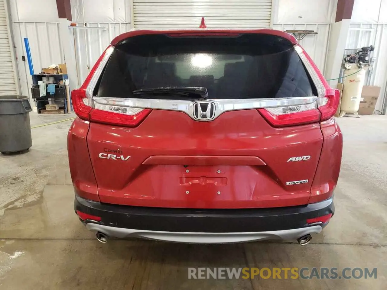 6 Photograph of a damaged car 5J6RW2H90KL012942 HONDA CRV 2019