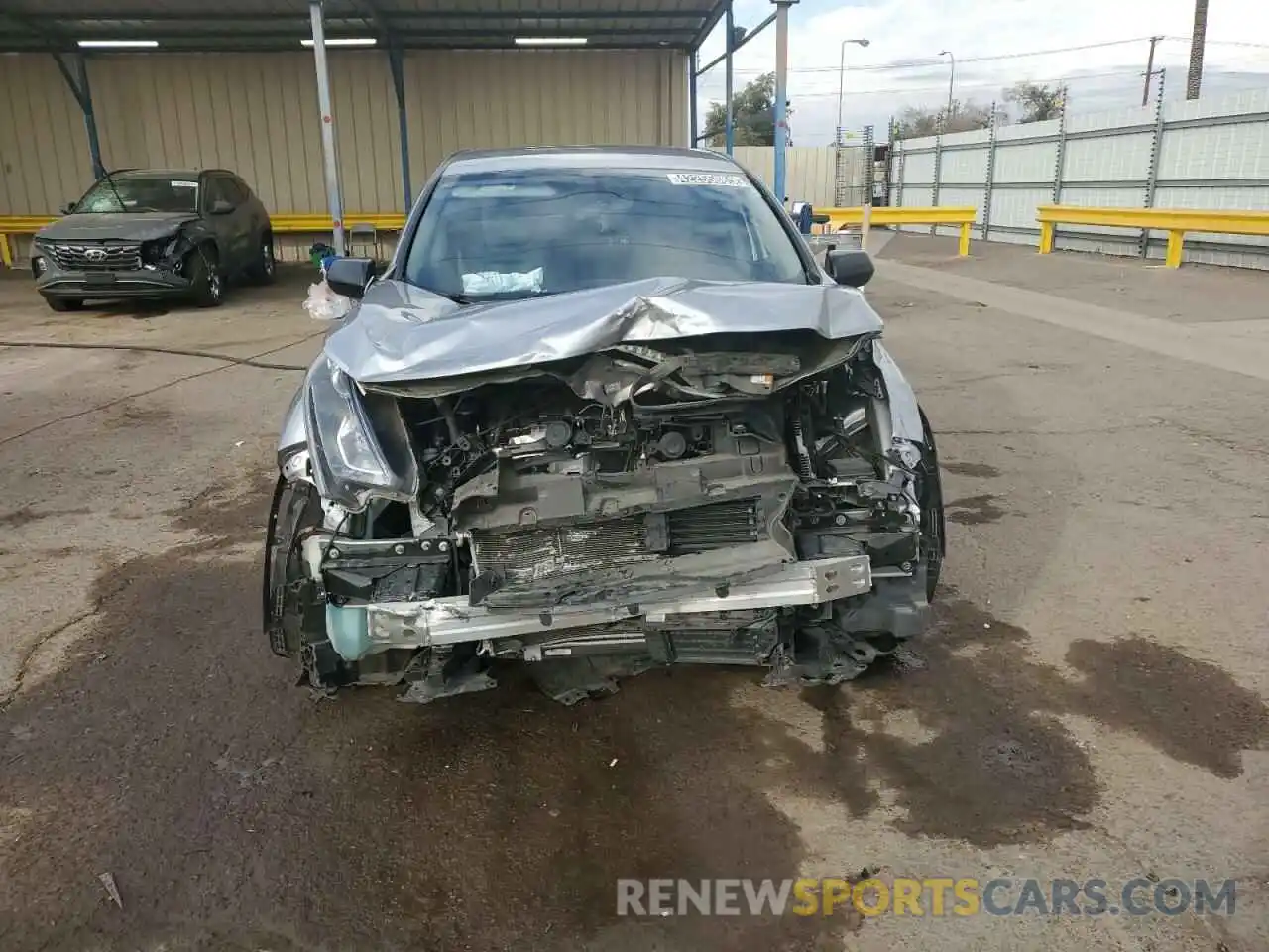 5 Photograph of a damaged car 5J6RW5H31KL001011 HONDA CRV 2019