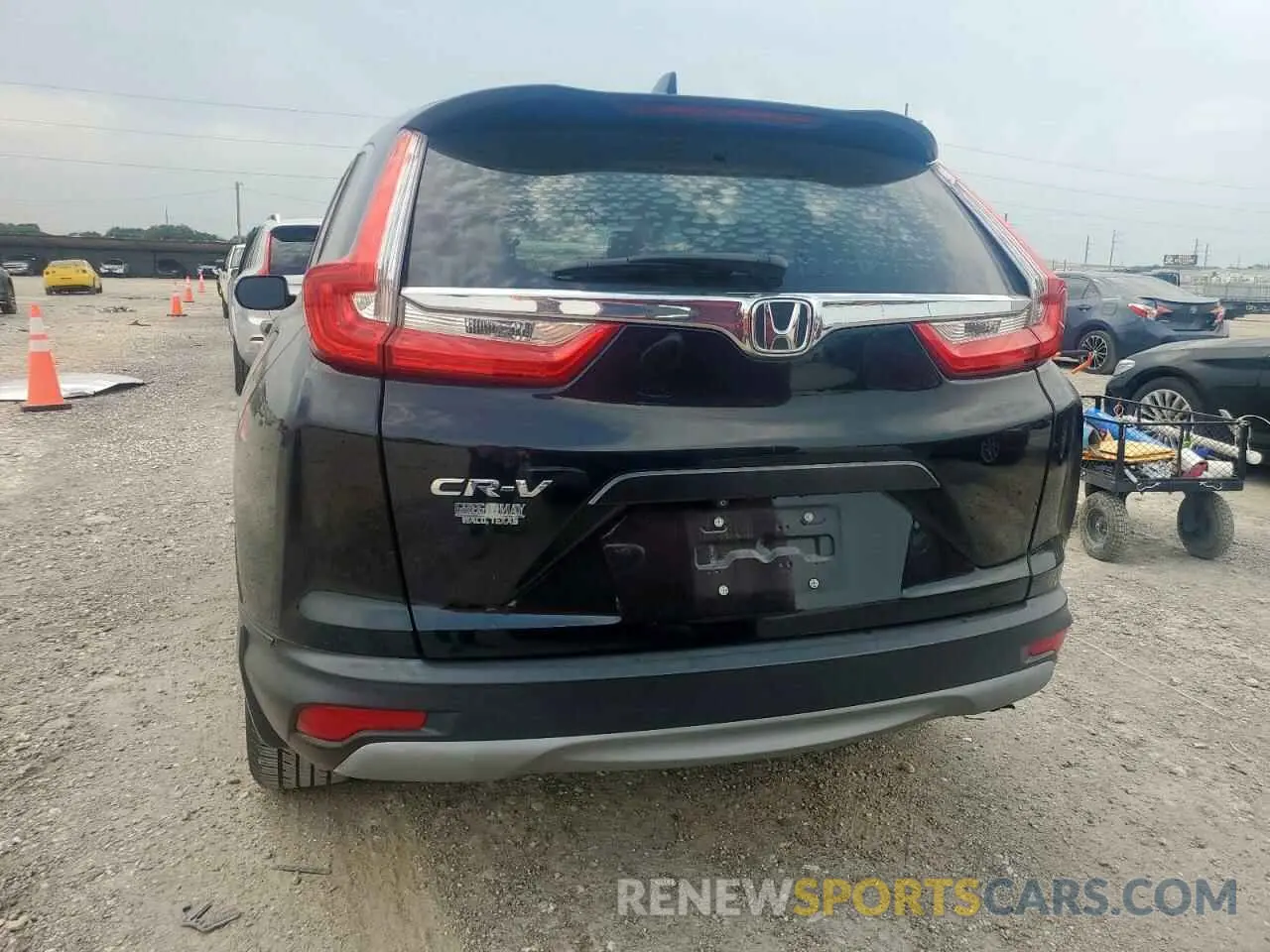 6 Photograph of a damaged car 5J6RW5H32KL003267 HONDA CRV 2019