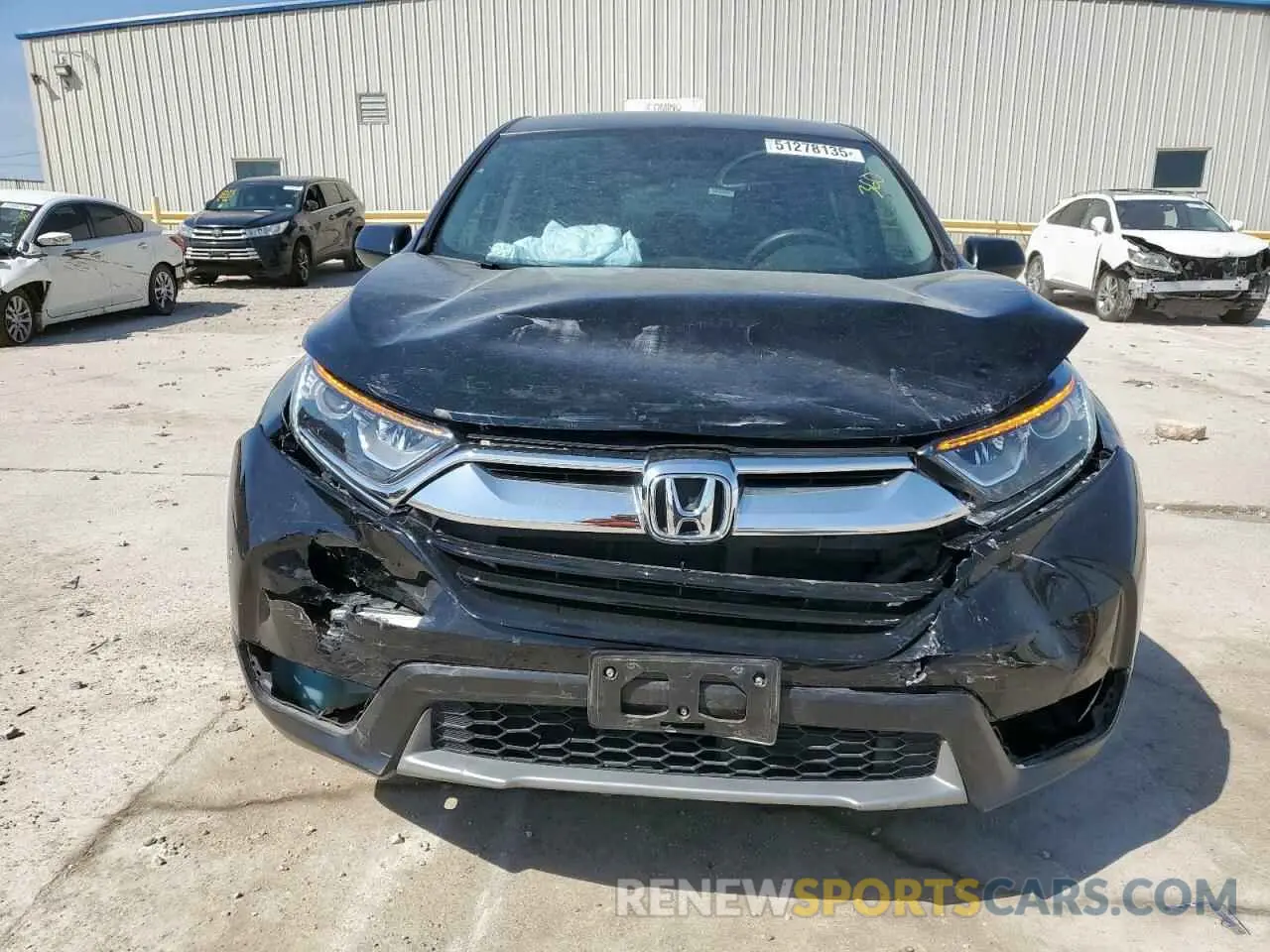 5 Photograph of a damaged car 5J6RW5H34KL003271 HONDA CRV 2019