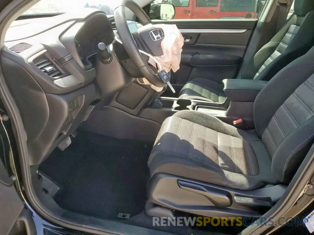 7 Photograph of a damaged car 5J6RW5H34KL003271 HONDA CRV 2019