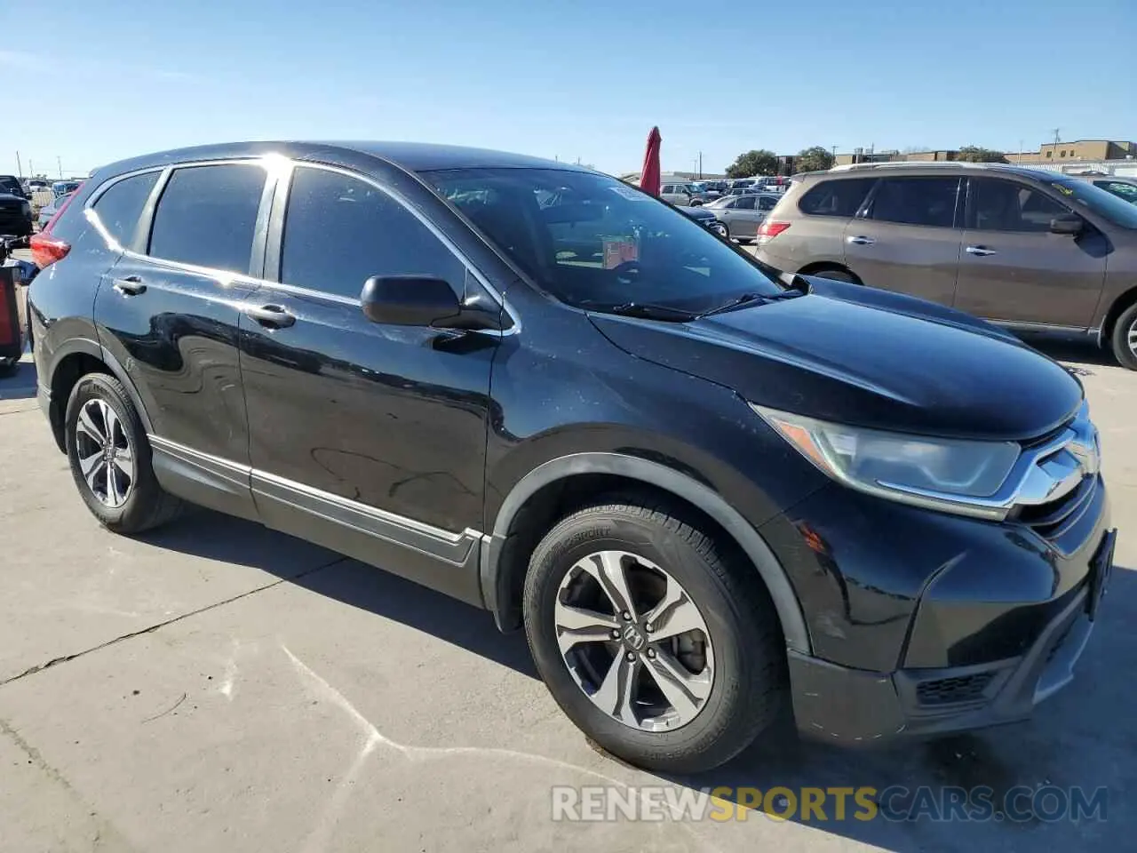 4 Photograph of a damaged car 5J6RW5H36KL003269 HONDA CRV 2019