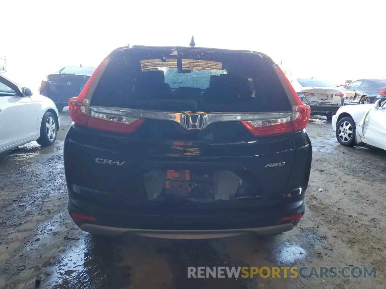 6 Photograph of a damaged car 5J6RW6H31KL002682 HONDA CRV 2019