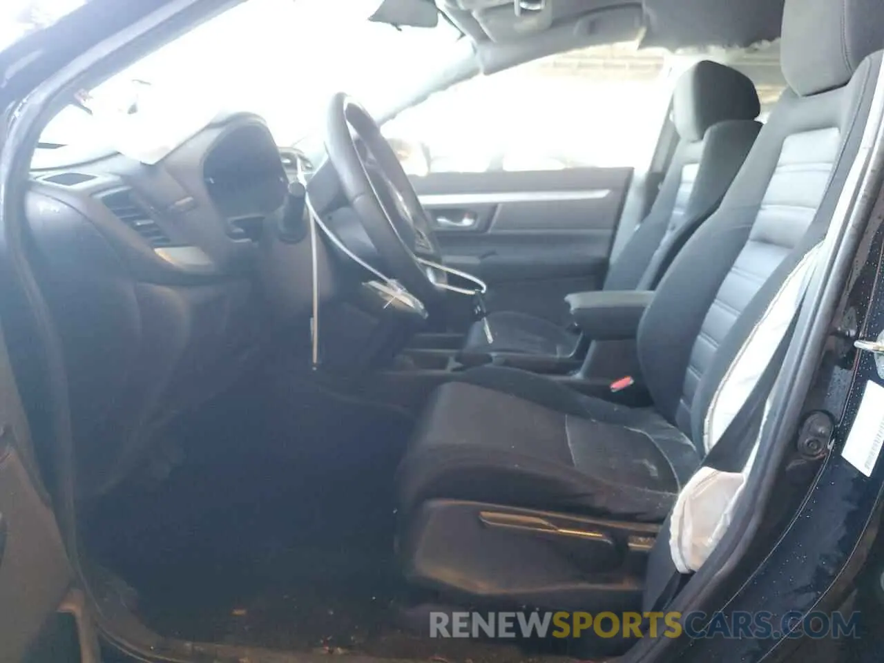 7 Photograph of a damaged car 5J6RW6H31KL002682 HONDA CRV 2019