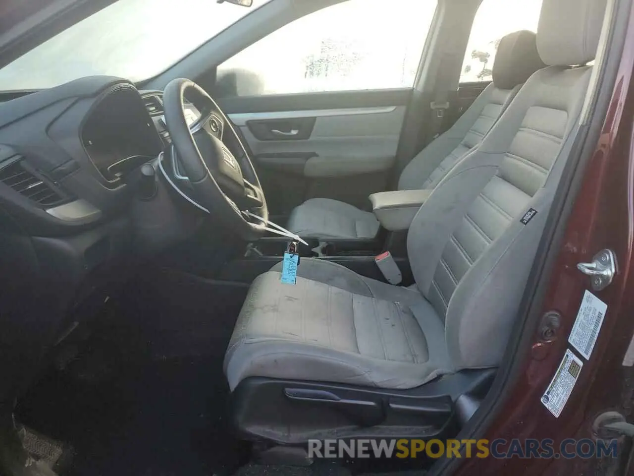 7 Photograph of a damaged car 5J6RW6H37KL001505 HONDA CRV 2019