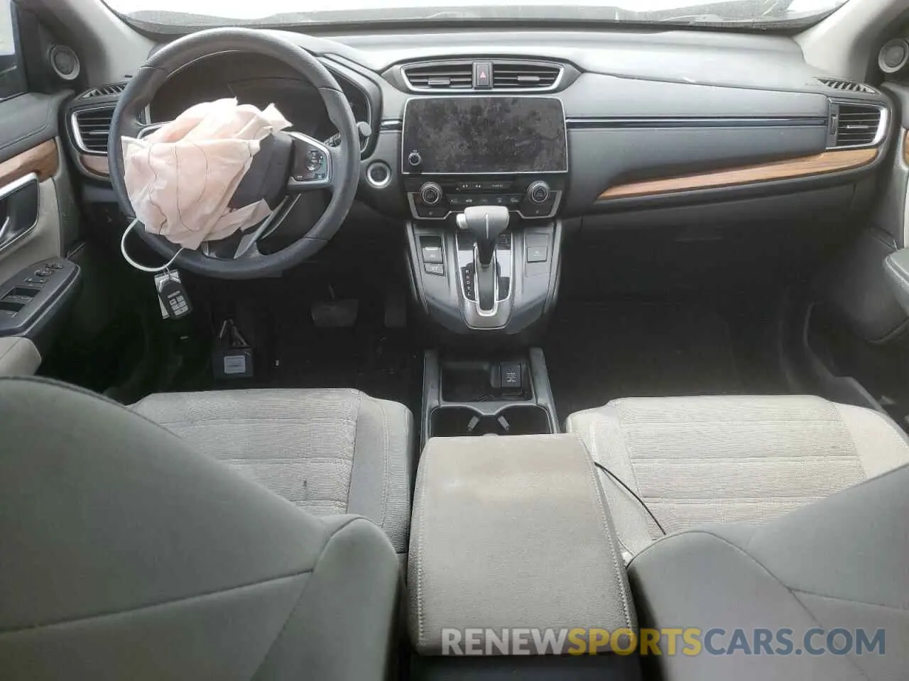 8 Photograph of a damaged car 7FARW1H50KE032046 HONDA CRV 2019