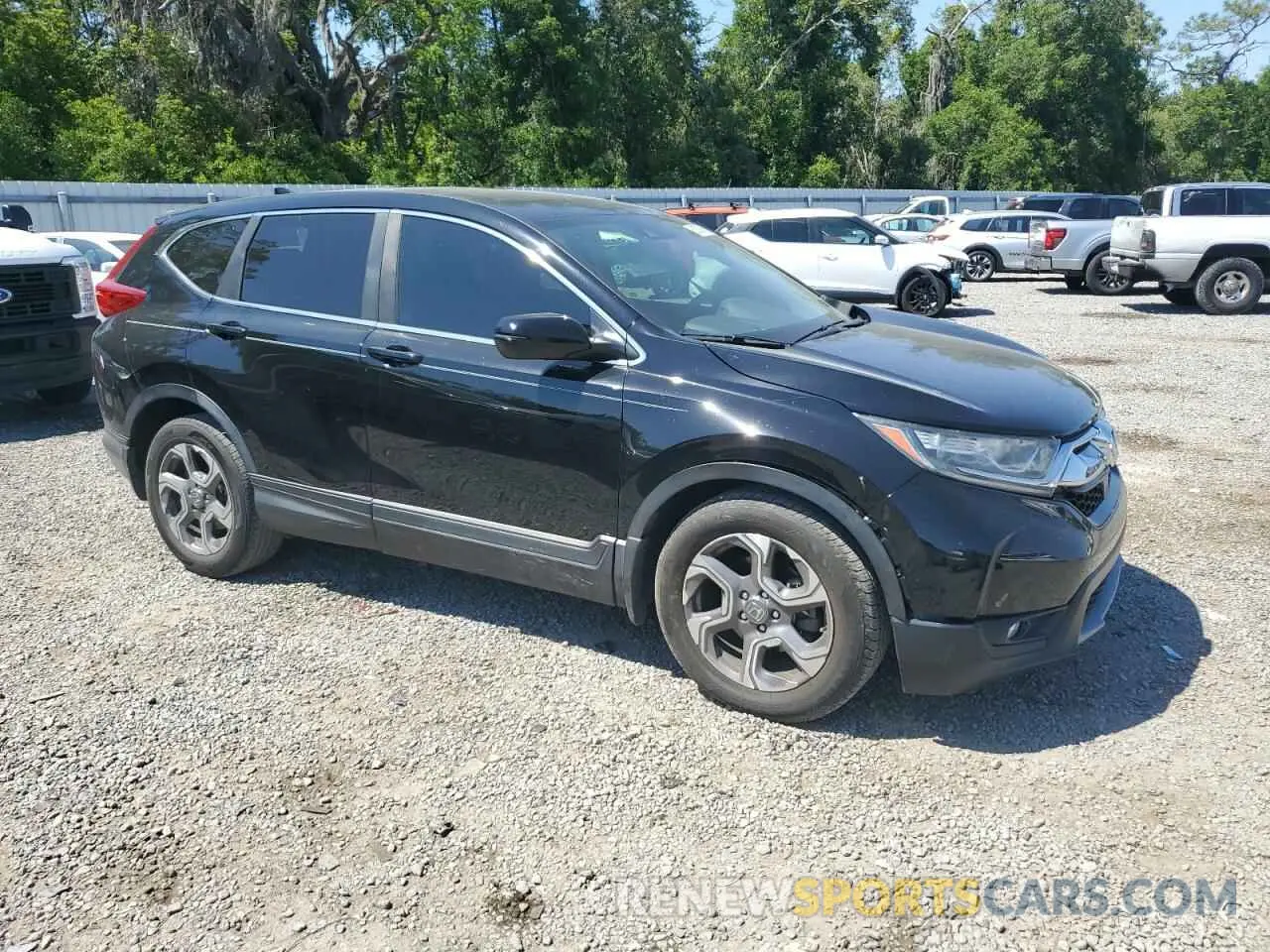 4 Photograph of a damaged car 7FARW1H51KE021525 HONDA CRV 2019