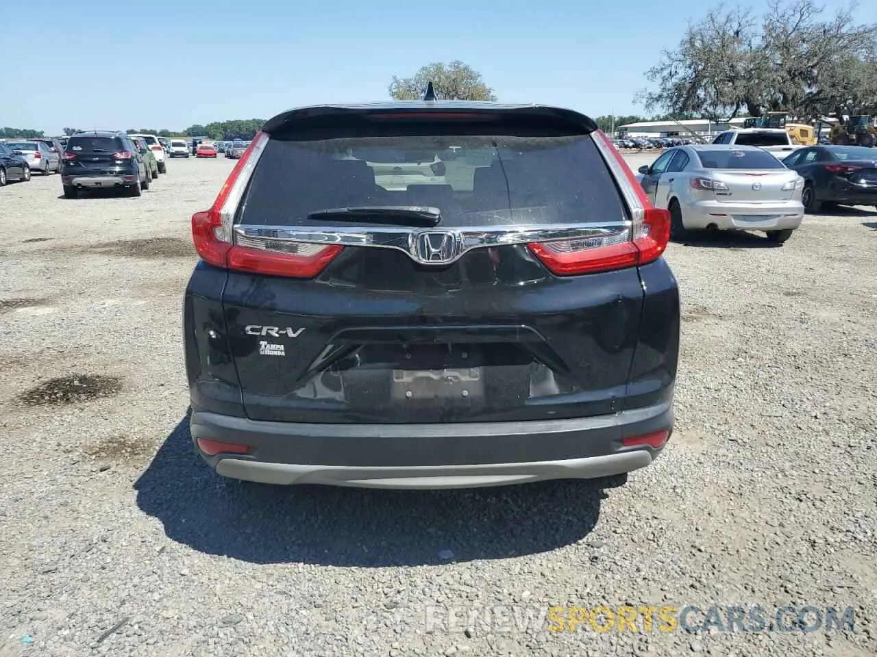 6 Photograph of a damaged car 7FARW1H51KE021525 HONDA CRV 2019